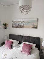 Garway Lodge Guest House
