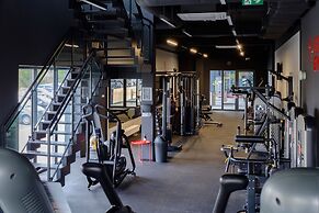 WR SPORT HOTEL