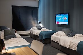 WR SPORT HOTEL
