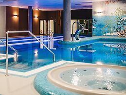 WR SPORT HOTEL