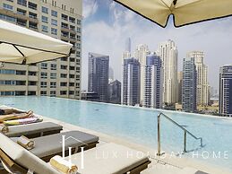 LUX  The Vida Marina Residence 3
