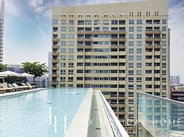LUX  The Vida Marina Residence 3