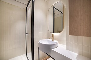 Executive Studio at Upside Living Business Travel Ready