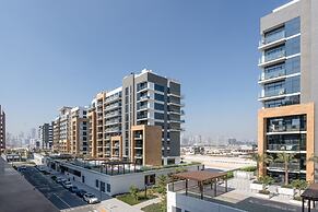 Luxury StayCation - Azizi Riviera 17