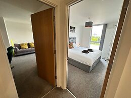 Adelphi Wharf Apartments by Beehosting