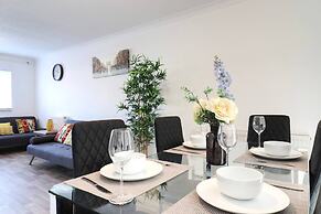 Skyvillion - Valley Way - 3bed House In Stevenage