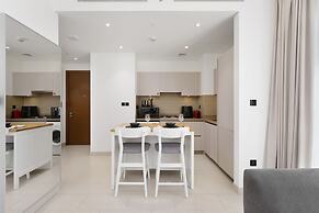 Maison Privee - Modern & Chic Retreat 10min from Downtown Dubai