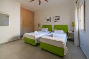 Relax Joy Villa Koundouros Kea Beachside