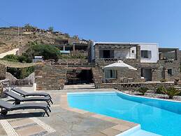 Relax Joy Villa Koundouros Kea Beachside