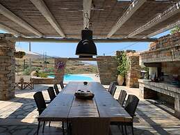 Relax Joy Villa Koundouros Kea Beachside