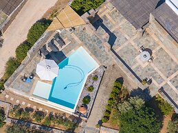 Relax Joy Villa Koundouros Kea Beachside