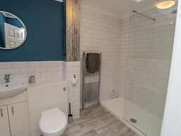 1 Ilsham Cottages