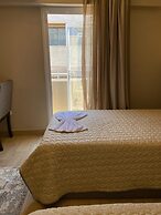Holy Sheet Plus, Boutique Hotel