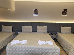 Holy Sheet Plus, Boutique Hotel