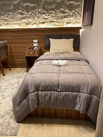 Holy Sheet Plus, Boutique Hotel