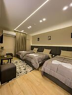 Holy Sheet Plus, Boutique Hotel