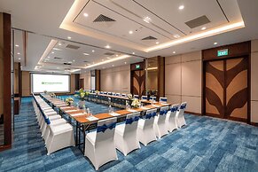 Wyndham Garden Sonasea Van Don