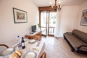 Seaside Serenity Flat With Outdoor Pool