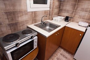 City Center Simple Apartment Stay