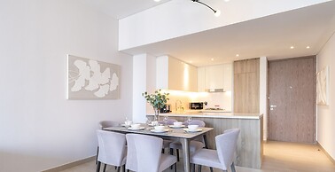 LUX  LIV Contemporary Marina View Suite