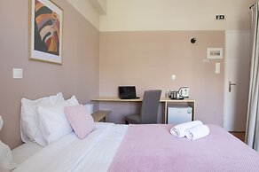 Kalamata Art Rooms
