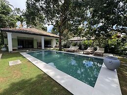 Zen House