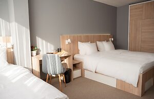 Olivia Rooms