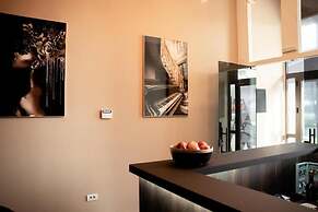 Olivia Rooms