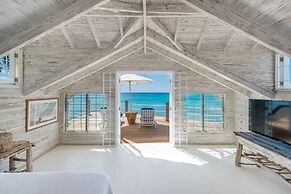 Sunset Reach by Blue Sky Luxury