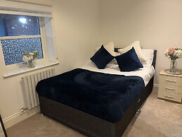 Hull Spacious Apartment 5
