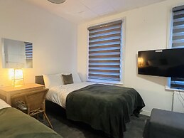 Impeccable 1 Bedroom Flat in Central London