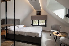 The Black Pearl Villas