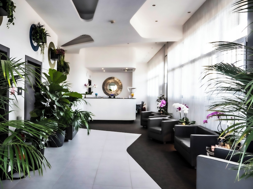 LOTO BUSINESS HOTEL