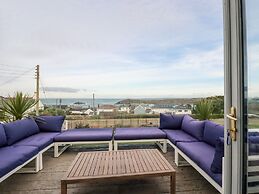 Sea View House