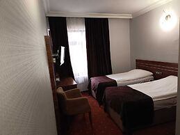 Pirotel Hotel