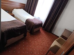 Pirotel Hotel