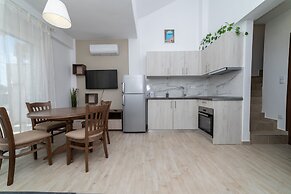 Danai Maisonettes Ofriniou