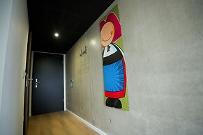 Arrow Hotel