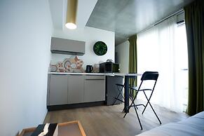 Arrow Hotel