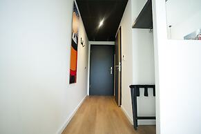 Arrow Hotel