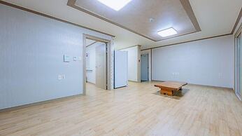 Geoje Swim Pension