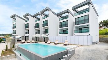 Badam pool villa