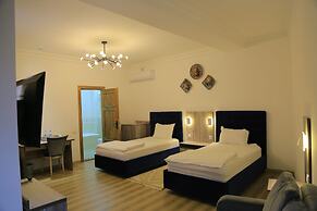 Asal Hotel by Asel
