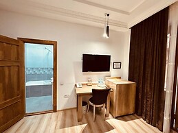 Asal Hotel by Asel