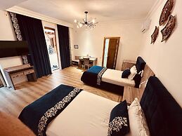 Asal Hotel by Asel
