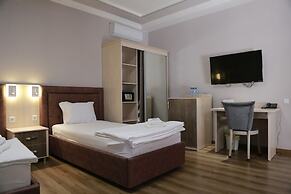 Asal Hotel by Asel