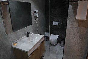 Asal Hotel by Asel