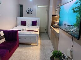 Lux Suites Mattlet Studio Apartments TRM