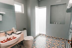 Sokchea Kampot Hotel