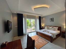 Sokchea Kampot Hotel